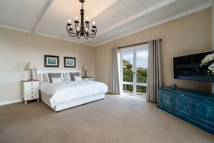 4 Bedroom Property for Sale in Kommetjie Western Cape